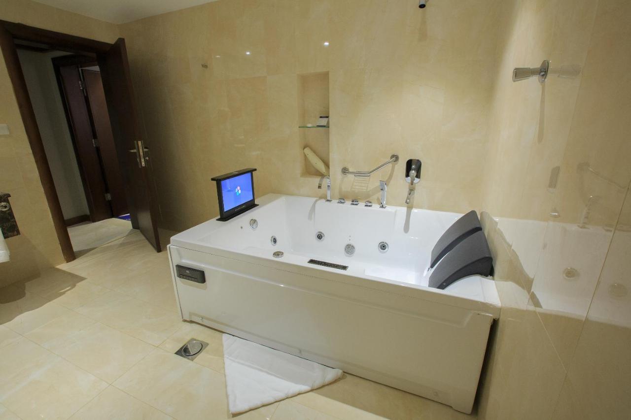 Swiss In Tabuk Hotel Εξωτερικό φωτογραφία